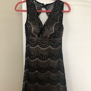 Black backless lace bodycon dress